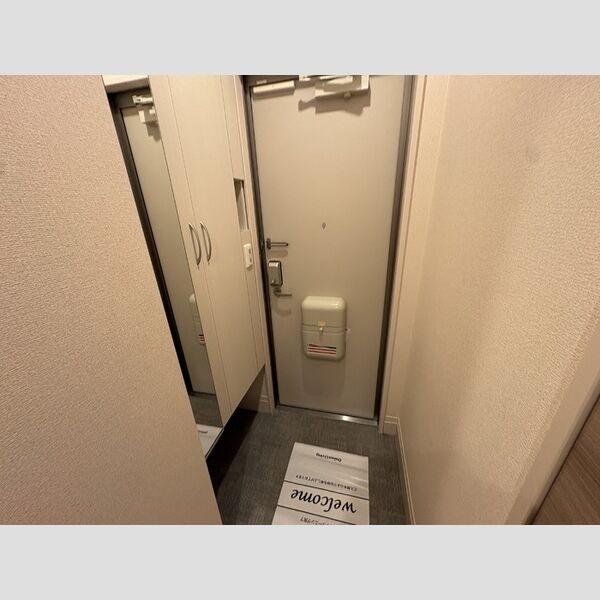コンフォーレ　A棟 玄関