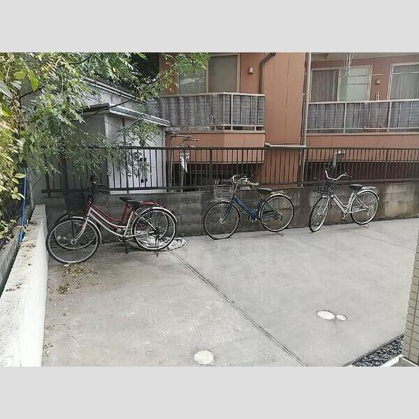 サンクレール小竹向原 敷地内ごみ置き場