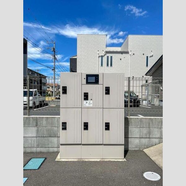 クラン スール205号室 宅配ボックス