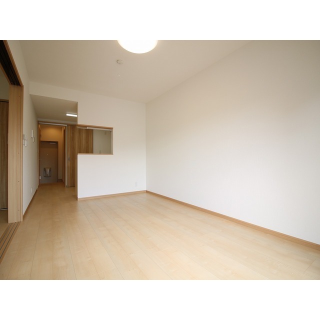 クレール 在家町102号室 リビング