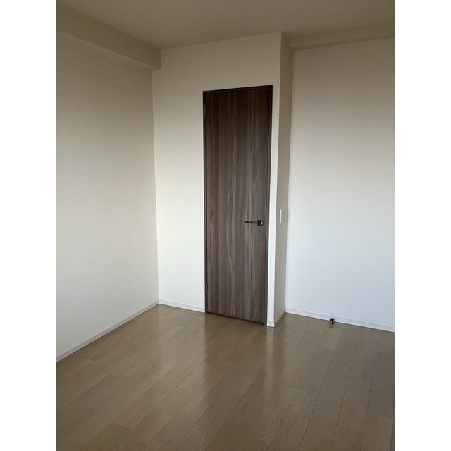 ザ・パークハウスオイコス赤羽志茂フォーススクエア604号室 2026年3月27日撮影　洋室約6.2帖②