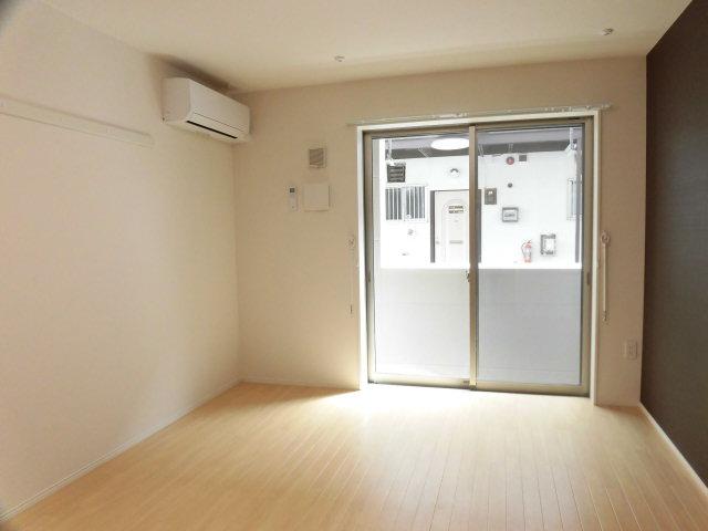 Ｍｉｌｋｙ 洋室