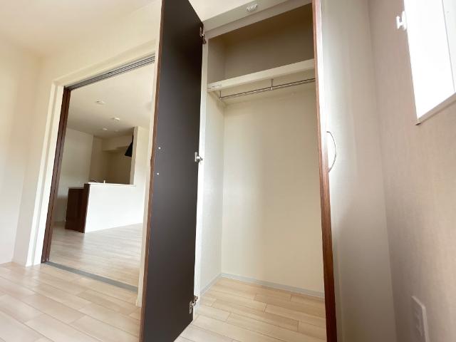 キャメロット八王子202号室 収納