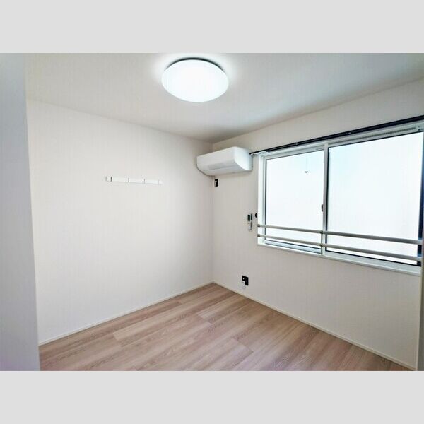 Auspicious　House302号室 洋室4.6帖