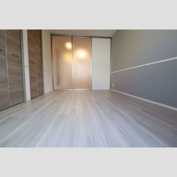 メゾン・ド・クレマ201号室 洋室6、2帖