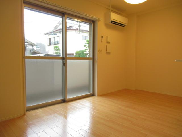 パッション　スカイ 室内