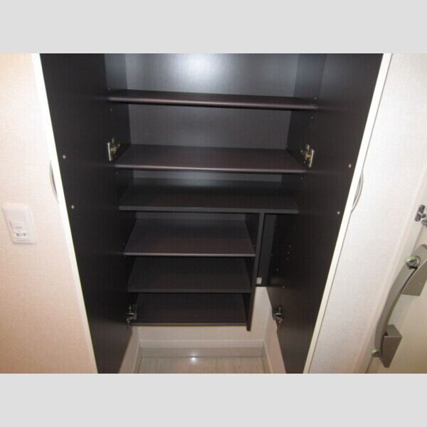 POCO　A　POCO402号室 シューズボックス