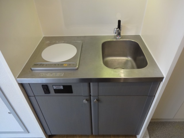 ラ・クレッツ門前仲町0302号室 キッチン