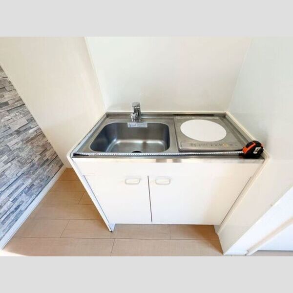フジ203号室 シンク・コンロ