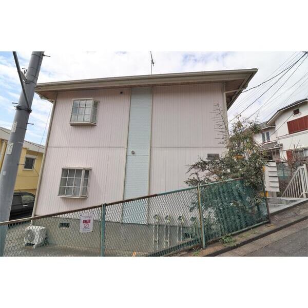 彩亮ハウス202号室 外観