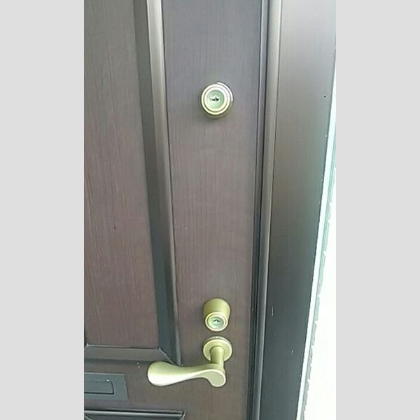 ヴィル・オランジュ　UD　U101号室 玄関