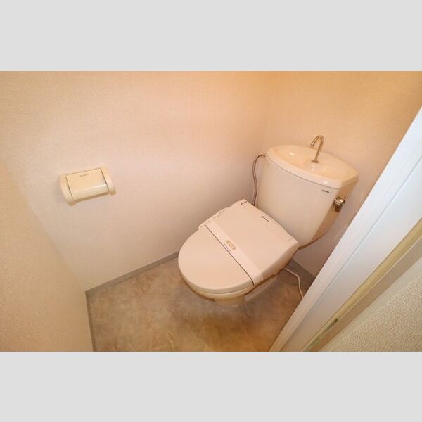 グランディール トイレ　温水洗浄暖房便座