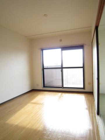 フローラ湘南Ａ棟 他号室参照