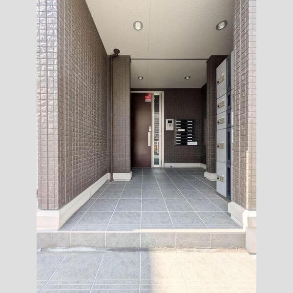 オークヒル大成103号室 エントランス