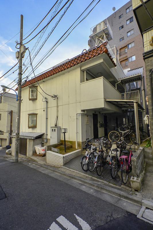 シャトーEI4階 エントランス