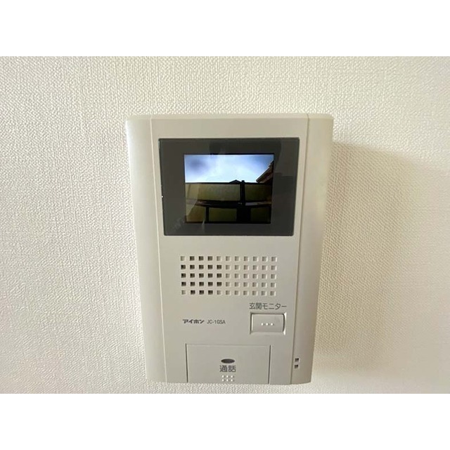 メゾンレジーナ203号室 モニター付きインターホン