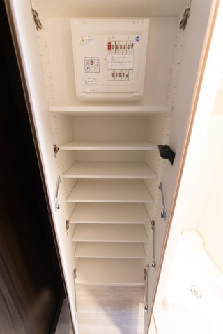 プラウドフラット浅草アベニュー1002号室 収納
