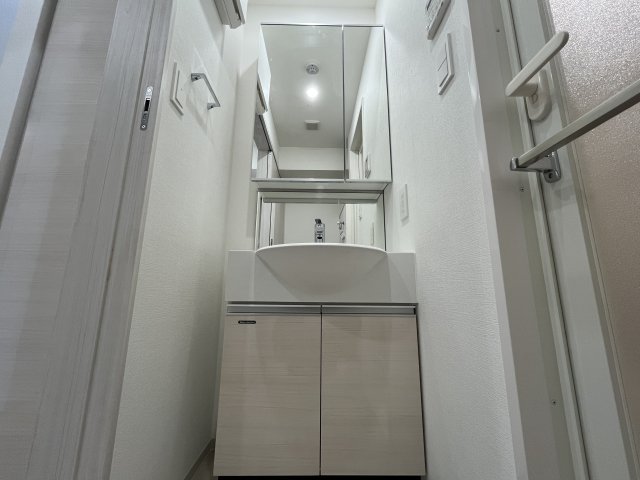 アンベリール王子 洗面