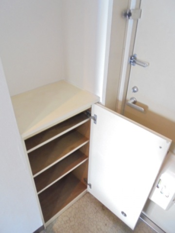 スカイコート池袋4 シューズボックス