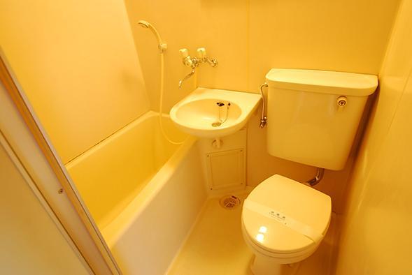 クレセントハイム バス