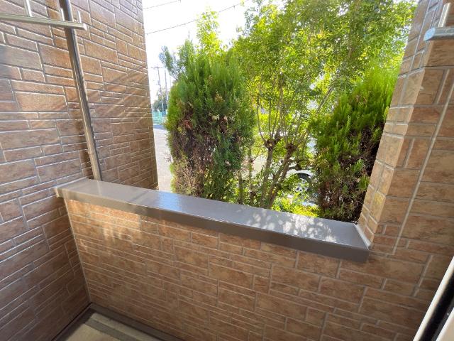 コンフォース101号室 ベランダ