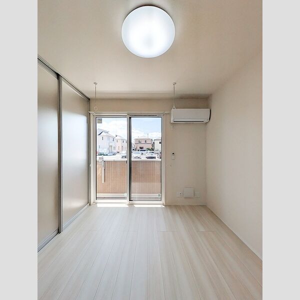 Le Ginkgo102号室 LDK11.1帖