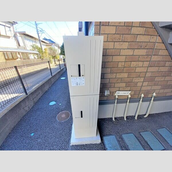 グリーンハイツ 宅配ボックス