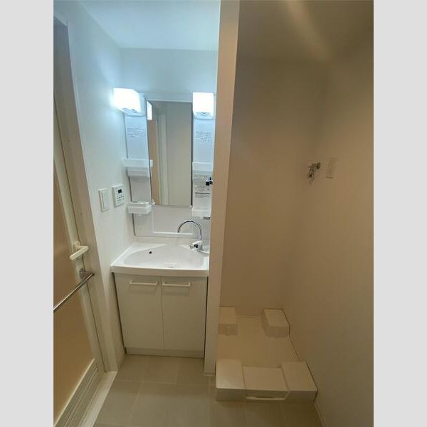 MAXIV東京HN510号室 洗面