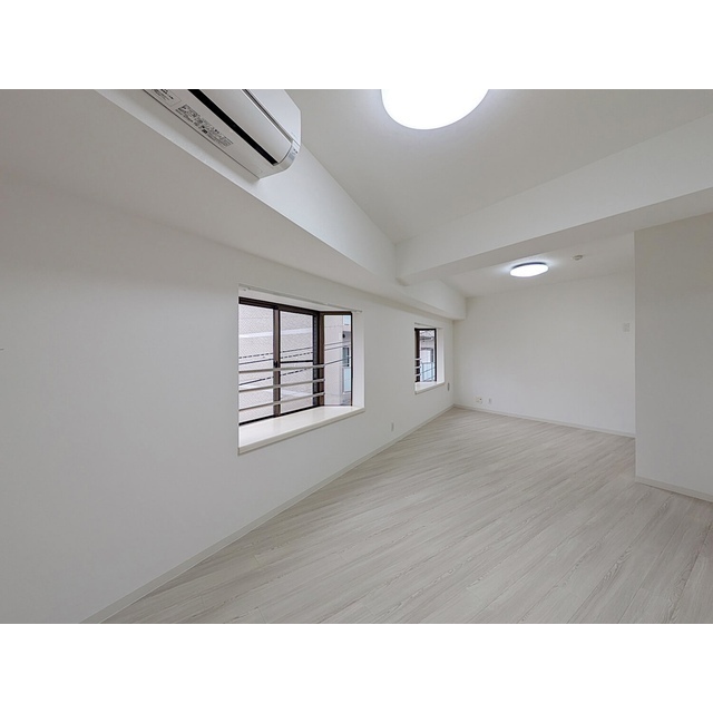 サングレース光ヶ丘401号室 リビング