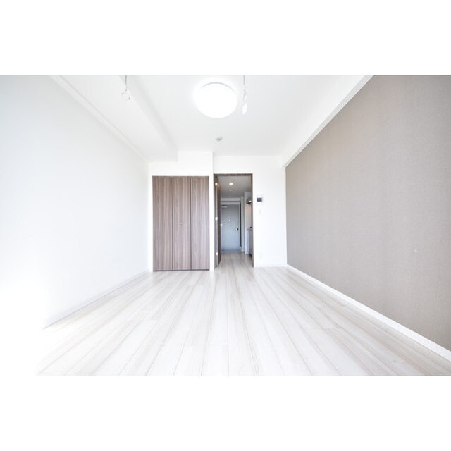 Court Blanche0402号室 内観