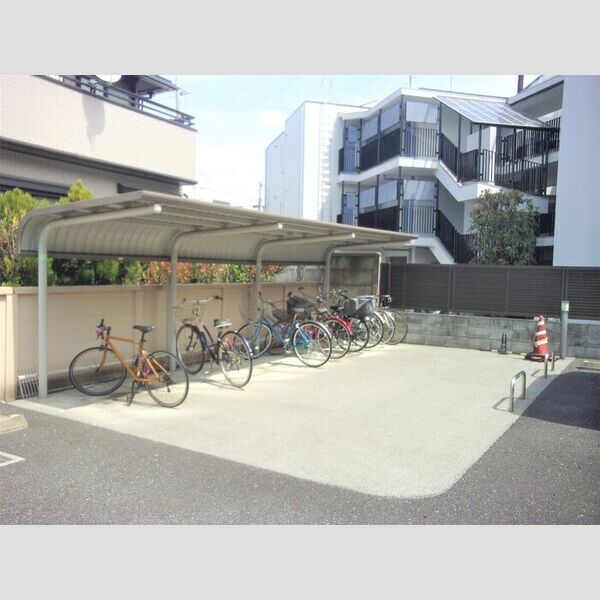 エスグランディール 駐輪場