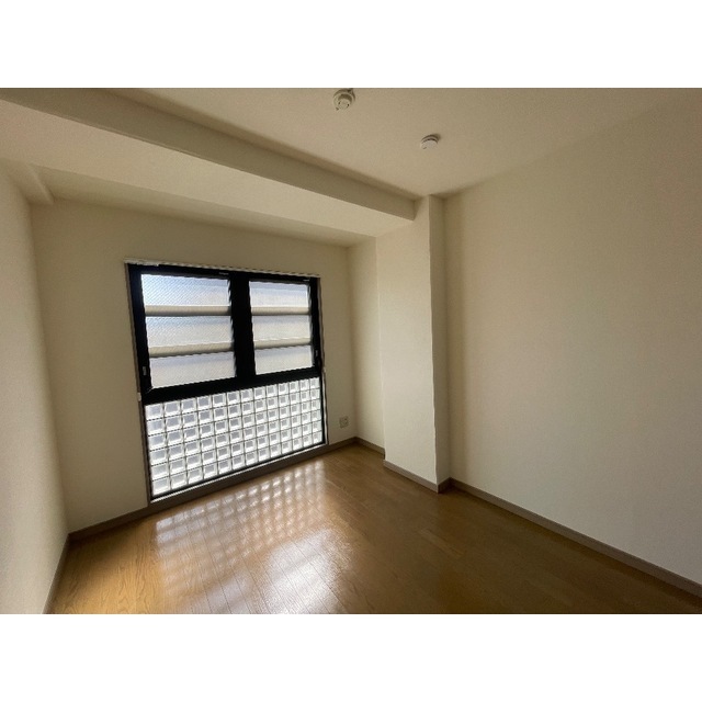 シャトー白鳳302号室 同建物別部屋の参考画像