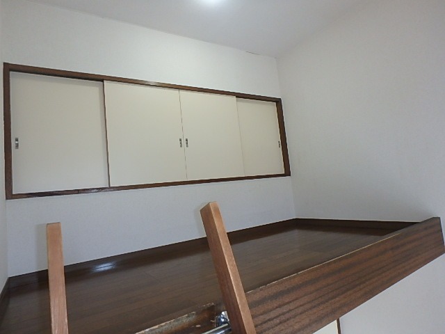 コーポラスカイトA2階 内観