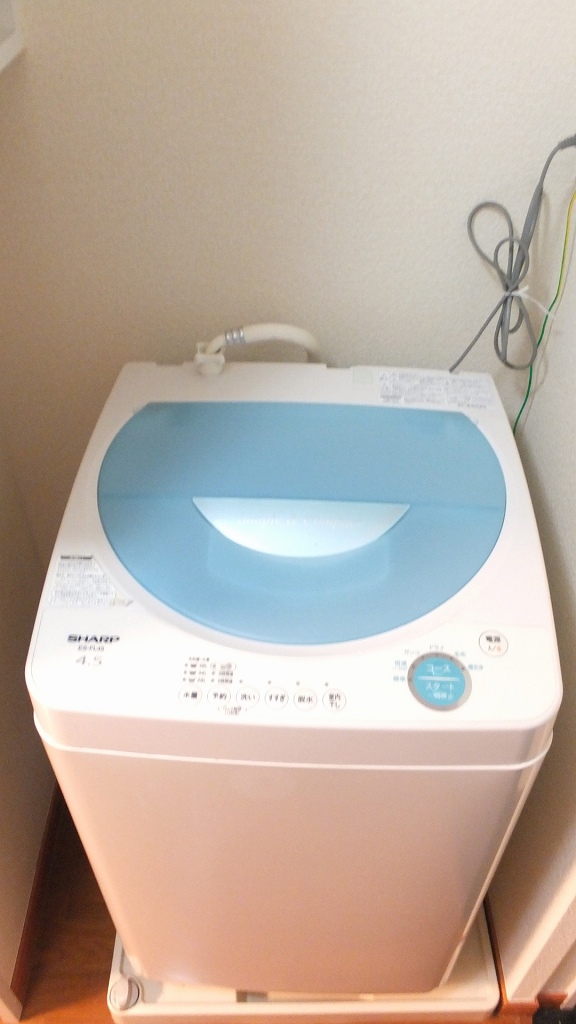 レオパレス本町206号室 家具・大型家電設置済み