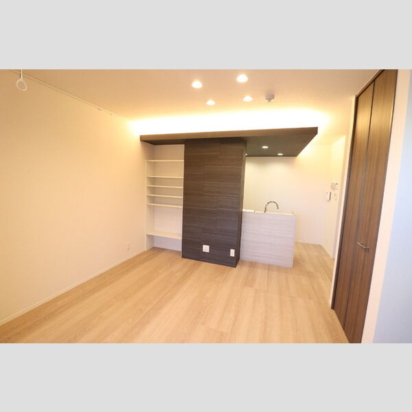 Noble villa浦和美園103号室 LDK