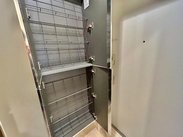 ラヴァリエ303号室 洗面