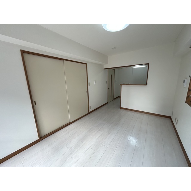 ステーションサイドビル201号室 リビング