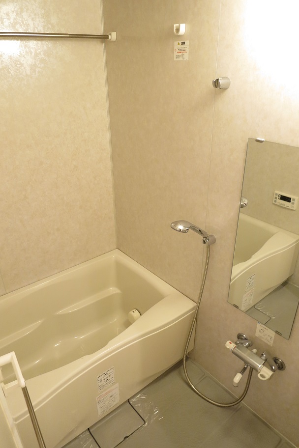 プライムアーバン中目黒206号室 お風呂