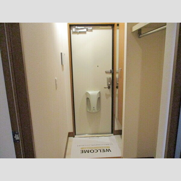 グリシーヌ 　エクラ 玄関