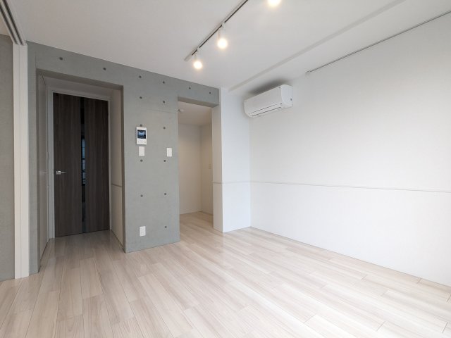 フラッフィー市谷台町0301号室 リビング