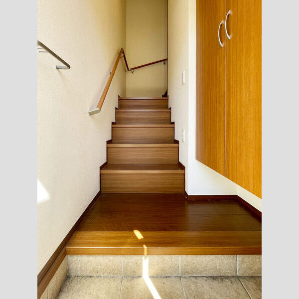 ル・ボヌール パークサイド301号室 玄関