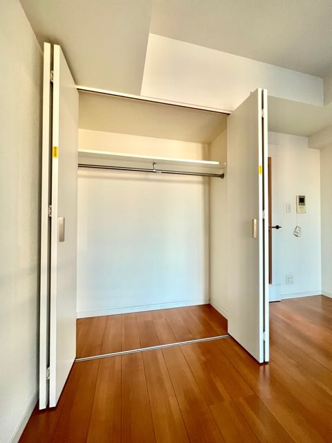 レジディア四谷三丁目8階 収納