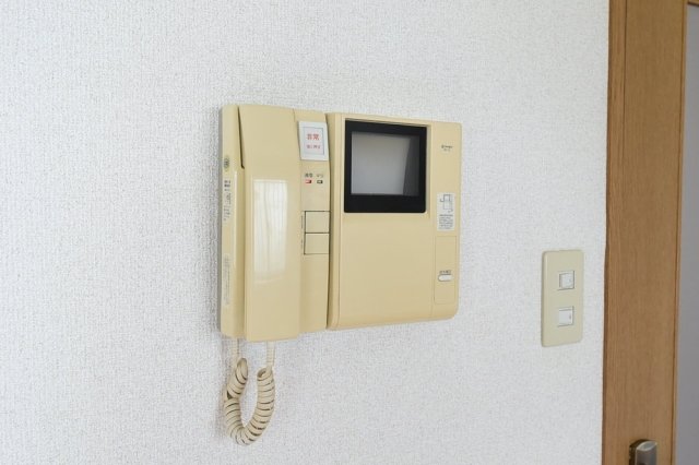 プレール明大前1階 モニター付オートロック