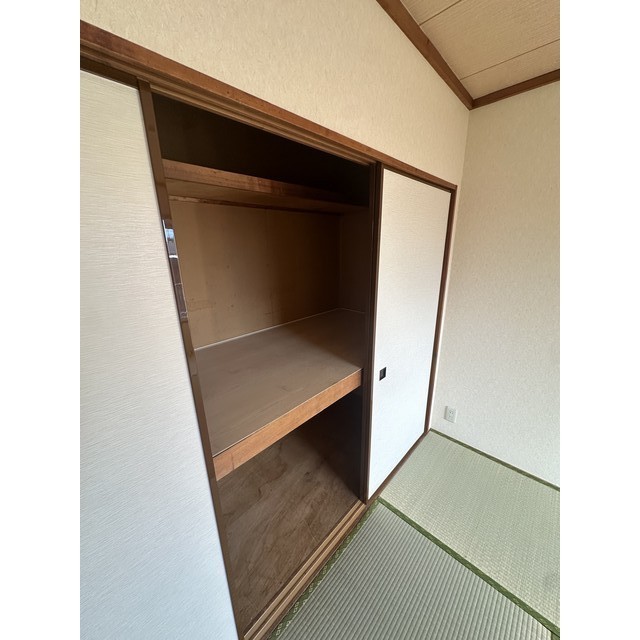 コーポ緑ヶ丘A棟203号室 内観