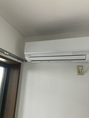 狛江市和泉本町テラスハウス エアコン（リビング・ダイニング）