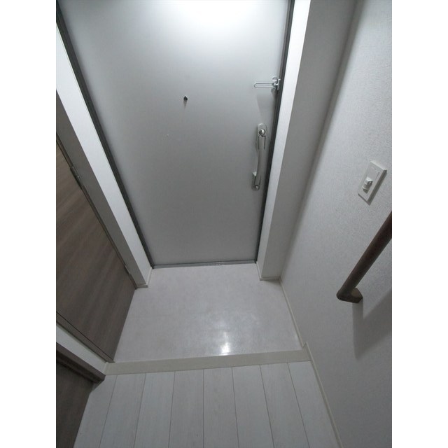 プライムガーデン若木0514号室 玄関