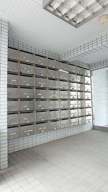 トップ平和台4階 メールボックス