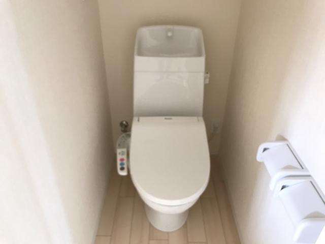 ルナ　クレセンテⅡ～Luna CrescenteⅡ～203号室 トイレ