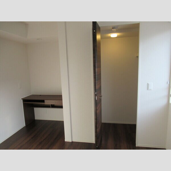 Buena Venir(ブエナ　ヴェニール) ウォークインクローゼット