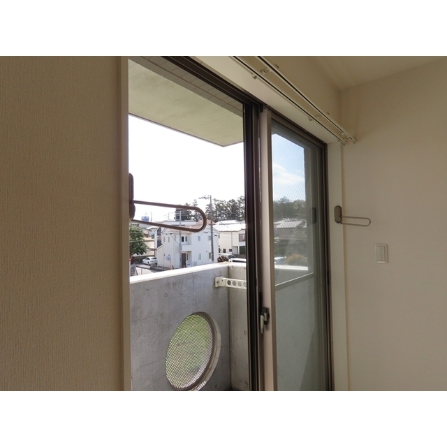 ＲＡＰＴ304号室 室内物干しハンガー